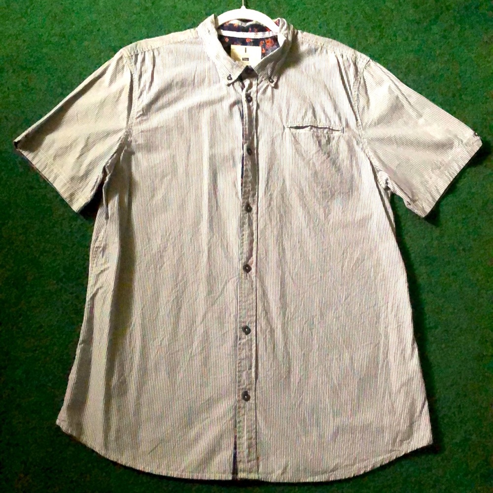 Striped casual button down dress shirt XL